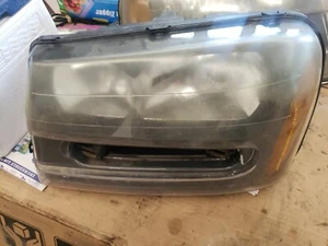 2002-2009 Chevrolet Trailblazer Driver Left LH Headlight Lamp Light OEM - Picture 1 of 3
