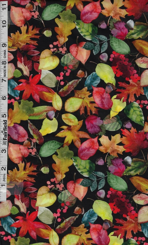 Gather Together黑色隐藏森林Camelot面料bty — 第 1/1 张图片