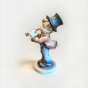 Hummel Goebel Serenade #85 Junge spielt Horn Zylinder Hut Musik TMK-5 signiert 5" - Bild 1 von 5