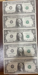 Fancy Serial Number Lot 5 $1 Years 1981/1988/1993/1995/1999 One Dollar Note UNC - Picture 1 of 12