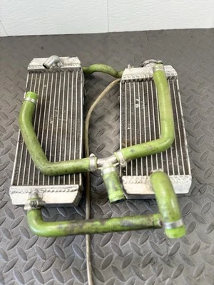 2009 KAWASAKI KX250F OEM ENGINE MOTOR COOLING COOLER RADIATOR 39061-0169 - Image 1 of 4