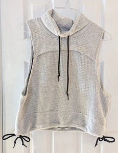 Te Verde Damen ärmelloser Hoodie mit Wasserfallausschnitt Kordelzug, seitliche Bänder am Saum. - Bild 1 von 5