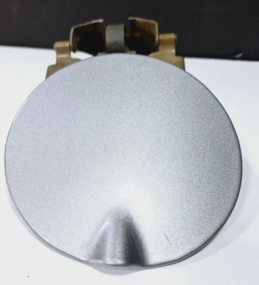 01-06 Chrysler Sebring convertible puerta de llenado de combustible tapa del tanque de gasolina 04878351AC OEM Foto 1 de 4