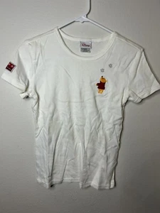 Vintage Disney Store Winnie The Pooh Wintery Wonders T Shirt Size Medium - Picture 1 of 9