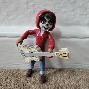 Disney Pixar Coco Movie 5" Miguel Figure With Guitar VGC collectible - Picture 1 of 24