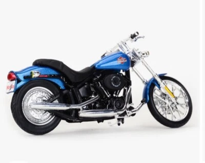 Maisto 1:18 Harley-Davidson 2002 FXSTB Night Train Blue Diecast Model Series 36 - Image 1 of 4