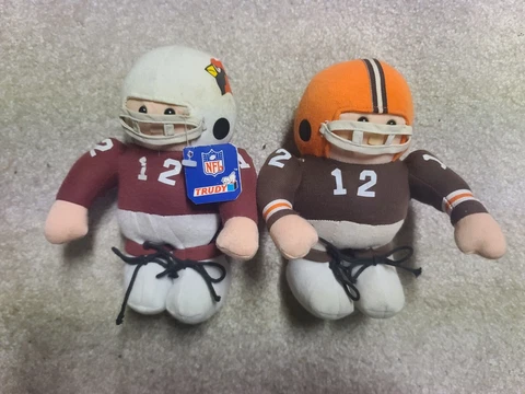 Vintage NFL TRUDY 1988 Cleveland Browns Arizona Cardinals Football Players  7.5" Cover