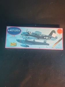 Lindberg Line Vought OS2U Kingfisher #590 Model Kit Airplane 1/72 Scale 1974 New - Picture 1 of 2