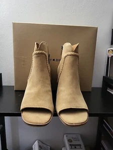 NIB Lucky Brand Lureli Wedge Bootie Suede Peep Toe Ankle Boots Tan Women's Sz 9 - Picture 1 of 9