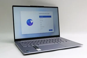 14" Lenovo Slim 7 14irp8, i7-1360P, 16GB, 512GB SSD, Pantalla Táctil - Imagen 1 de 12