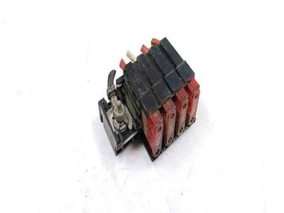 Modulo scatola fusibili CITROËN C3 I FC 4635023 4604602 1.40 Diesel 66kw 2003 27161544 - Immagine 1 di 3