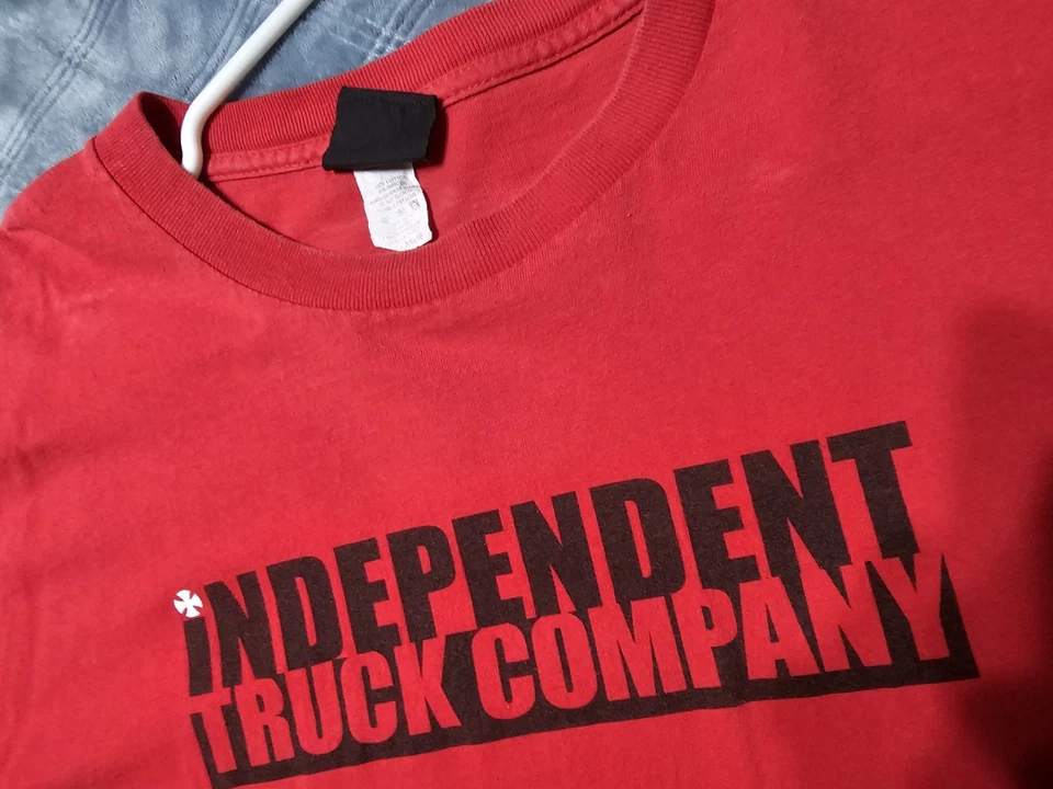 Independent Truck Company Indy Bars Logo Skateboards Red 2XL T-Shirt - Image 1 of 3