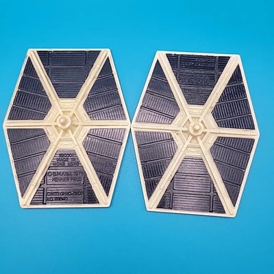 Винтажный Star Wars белый 1978 литой галстук истребитель оригинальный пластиковый крылья только X2 - Изображение 1 из 2