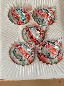 Vintage Christmas Classics Hand Decorated European Craftsmen Ornaments - Picture 1 of 6