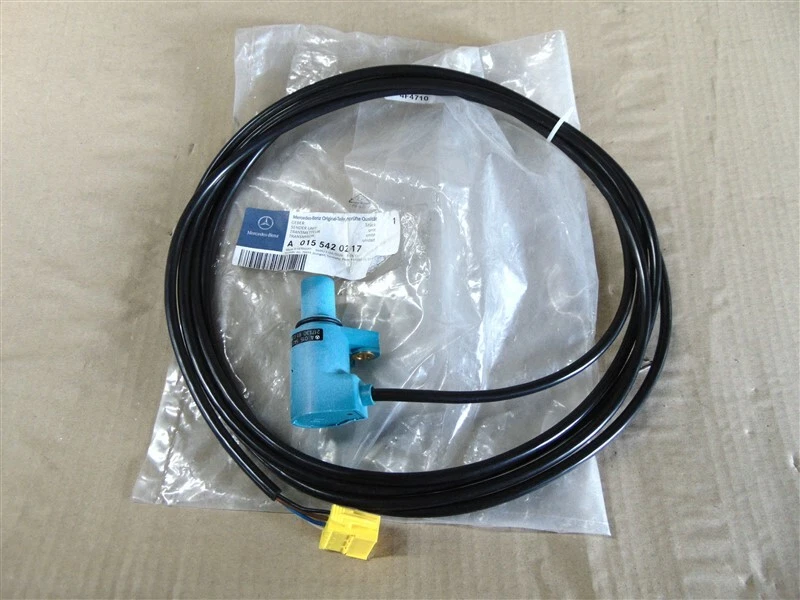 Brand New Pulse Generator G3 Genuine Mercedes 909 - A0155420217 - Image 1 of 1