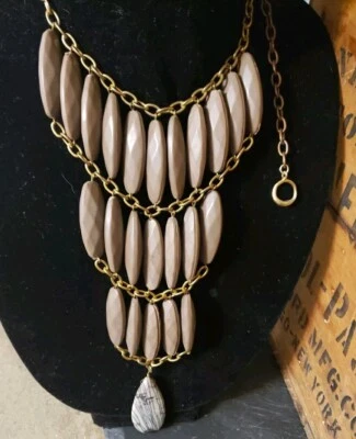 Colar Runway Brutalist Modernist DAVID AUBREY ZEBRA ONYX Pedra DECLARAÇÃO - Imagem 1 de 4