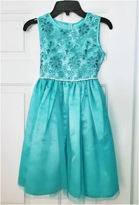 Girls Green Satin Dress Size 8 Dress Formal - Image 1 of 3