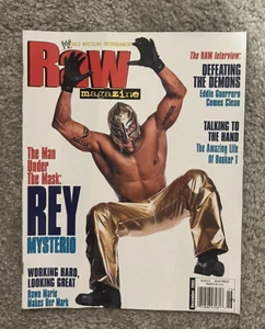 WWE RAW MAGAZINE - DECEMBER 2002 - REY MYSTERIO - Bild 1 von 1