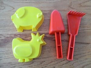 1980s Discovery Toys Sand Molds Pig & Chicken & Fisher Price Rake Shovel 