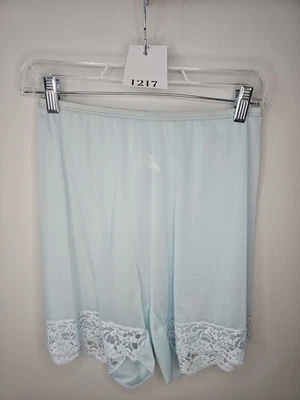 复古 Vanity Fair Tricot Pillowtab 浅蓝色懒人短裤 蕾丝细节 尺寸 7 — 第 1/4 张图片