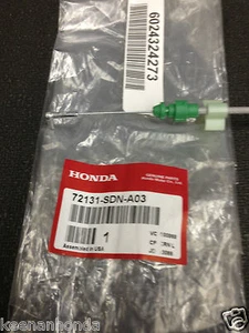 Cable de liberación genuino OEM Honda Accord 2 puertas CPE manija de puerta lateral derecha 05-07 - Imagen 1 de 2