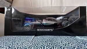 Minichamps 1:18 Mercedes Benz AMG Petronas W07 Lewis Hamilton 2016 F1 DModel NEW - Picture 1 of 17