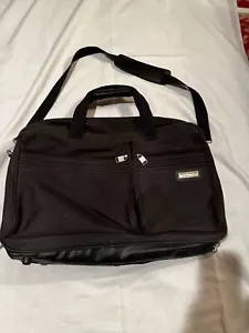 Samsonite Royal Traveller Overnight Bag 22 in x 14 in. 3 Outer, 2 Inner Pockets - Picture 1 of 5