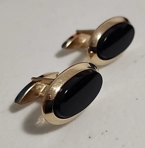 Vintage SWANK Cufflinks Gold Tone Oval Black Onyx Elegant Mens Formal - Picture 1 of 6