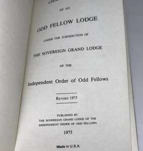 1975 The Sovereign Grand Lodge Charge Book Odd Fellow Instruction Revised USA - Picture 1 of 13