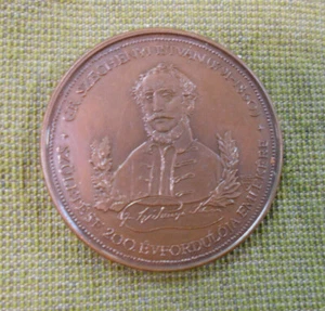 #D234. LARGE BRONZE MEDAL FROM HUNGARY - Picture 1 of 2