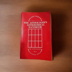 The Astrologers Astronomical Handbook By Jeff Mayo Paperback 1965 - Imagen 1 de 2