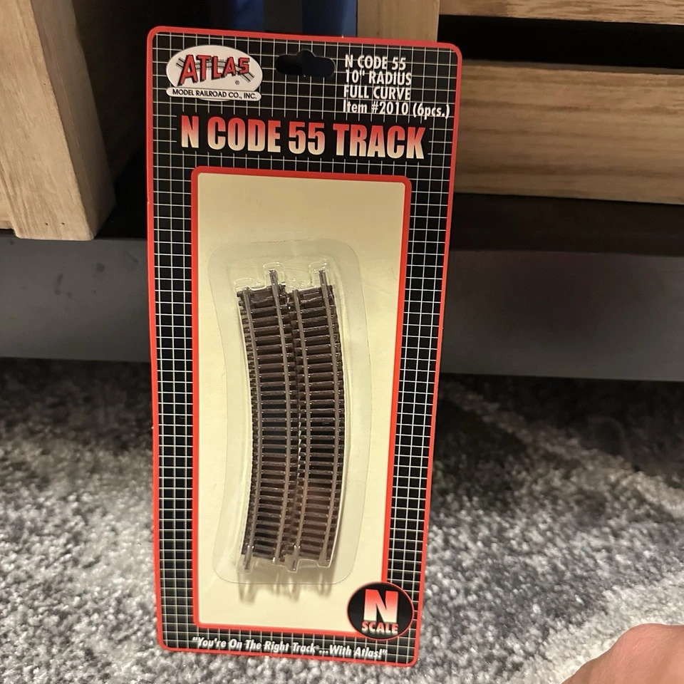 Atlas Trains N Code 55 10” Radius Full Curve Crossing ATL2010 - Image 1 of 2