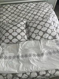 Jonathan Adler Hollywood Queen Bedding - Duvet, 2 Euro Shams, Sheets, Pillowcase - Picture 1 of 5