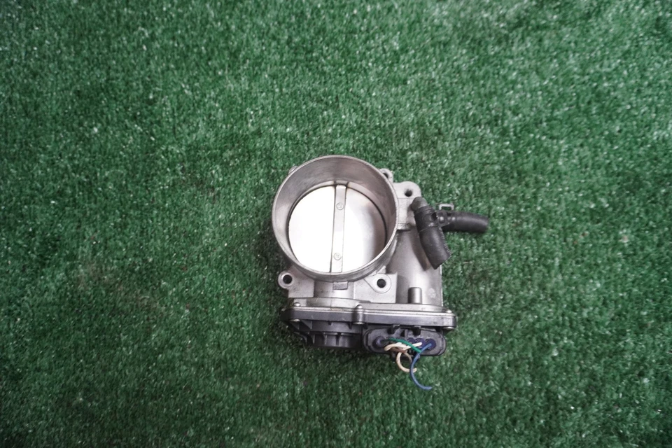 KIA Sorento 2013 2014 2015 motor 3,3 L carrocería del acelerador fabricante de equipos originales 101 k millas 351003CAA0 Foto 1 de 4