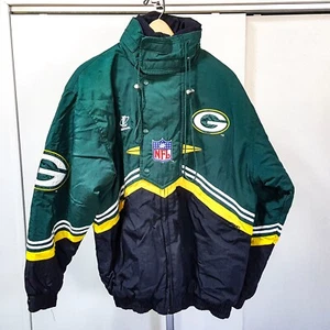 Vintage 90's NFL Pro Line Green Bay Packers Parka Jacket Coat MED w Hidden Hood - Picture 1 of 13