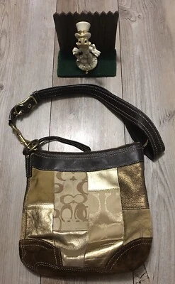 Bolso de Hombro Hobo Coach Monograma Marrón Lona Dorado Metálico Hardware YKK Foto 1 de 4