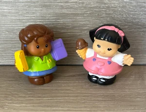 Figuras de profesor Fisher Price Little People Sonya Lee Ice Cream & Time To Learn - Imagen 1 de 17