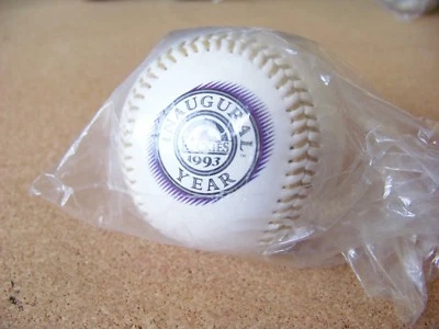 Bola de beisebol ponto ouro logotipo ano inaugural 1993 Colorado Rockies - Imagem 1 de 4