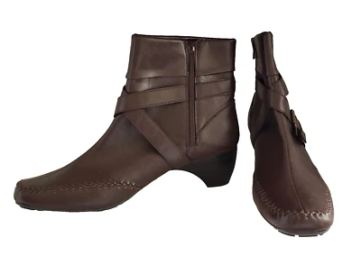 I Love Comfort Laina Womens Brown Ankle Boots Side Zip 2.25" Heel Size 10 / 42.5 - Image 1 of 4