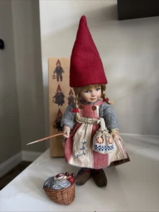 BIRGITTE FRIGAST “STRIK MARY”DANMARK PORCELAIN DOLL NEW IN BOX - Picture 1 of 15