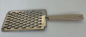 VTG Ekco Hand Flat Grater Iconic Tan Handle Cheese Potato Onion 10-3/4” USA MCM - Picture 1 of 10