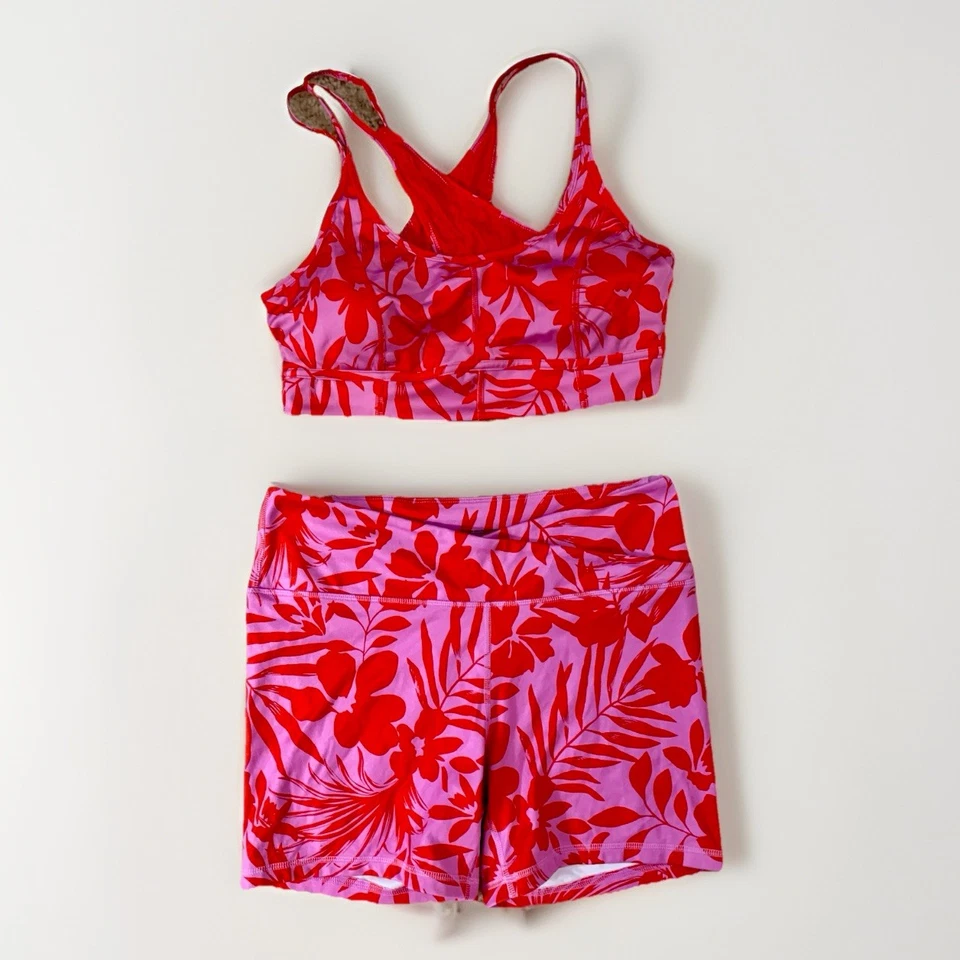 Conjunto de ropa deportiva grande para mujer Avia rosa rojo sujetador deportivo pantalones cortos de compresión Foto 1 de 4