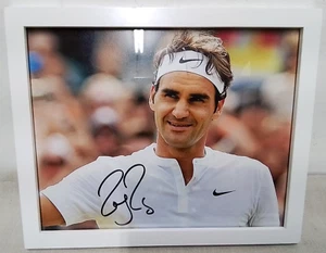 Roger Federer signed 8x10 photo w/ Certificate of Authenticity - Picture 1 of 9
