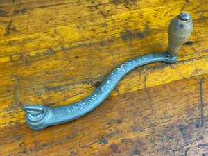 Manija de manivela y empuñadura de madera para amoladora de carne universal LF&C ~ ¿manija de repuesto? - Imagen 1 de 6