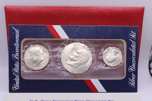 1976 S US Bicentennial 40% Silver Uncirculated Set - 3 Coins Red Envelope - Picture 1 of 3