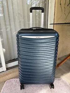 Samsonite NEU! Spin Tech 6 Medium Spinner Farbe: Lagoon Blue - Bild 1 von 6