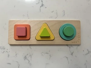 Lovevery Wooden Geo Shapes 3D Puzzle Montessori Toy The Realist 19 20 21 Months - Picture 1 of 1