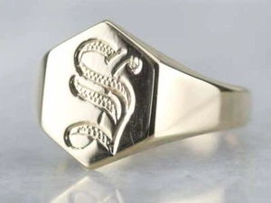 Men's Unique Style old English Letter "S" Signet Ring Silver White Gold Plated - Picture 1 of 8