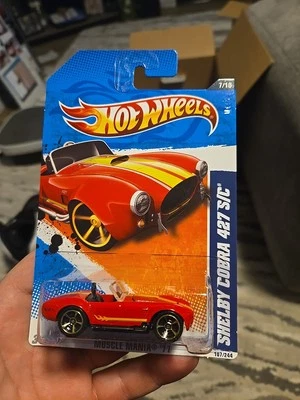 Hot Wheels 2011 Muscle Mania Shelby Cobra 427 S/C Red 7/10 - Image 1 of 4