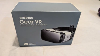 Samsung Gear VR - Image 1 of 4